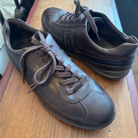 Ecco Other - Ecco Men's Fenn Tie Lace Oxfords. Size 42-=8-8.5 Dark Brown Leather.